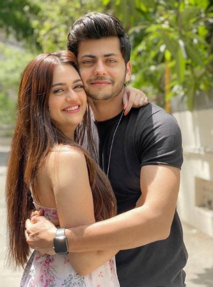 Abhishek Nigam Wiki, Height, Age, Girlfriend, Family, Biography & More