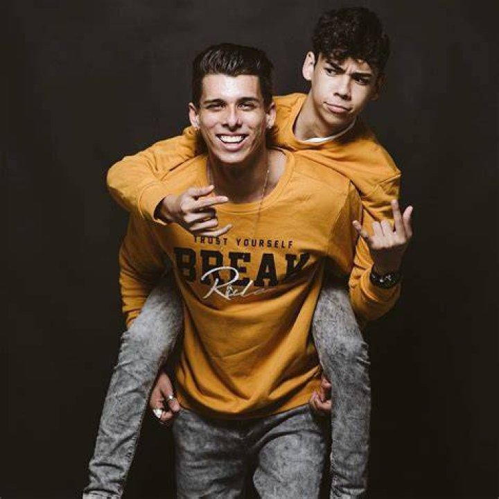 Jayden Croes With his Brother Gilhmer Croes