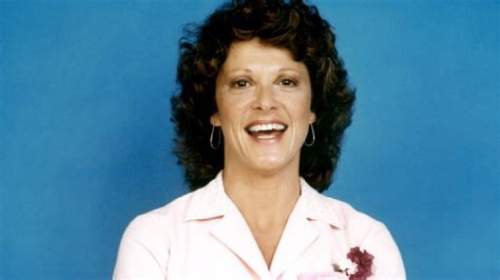 Linda Lavin
